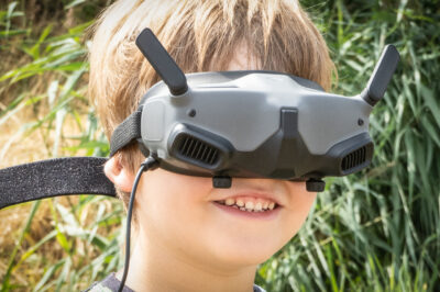 Top DJI FPV Goggles: Ultimate Drone Racing Guide & Reviews